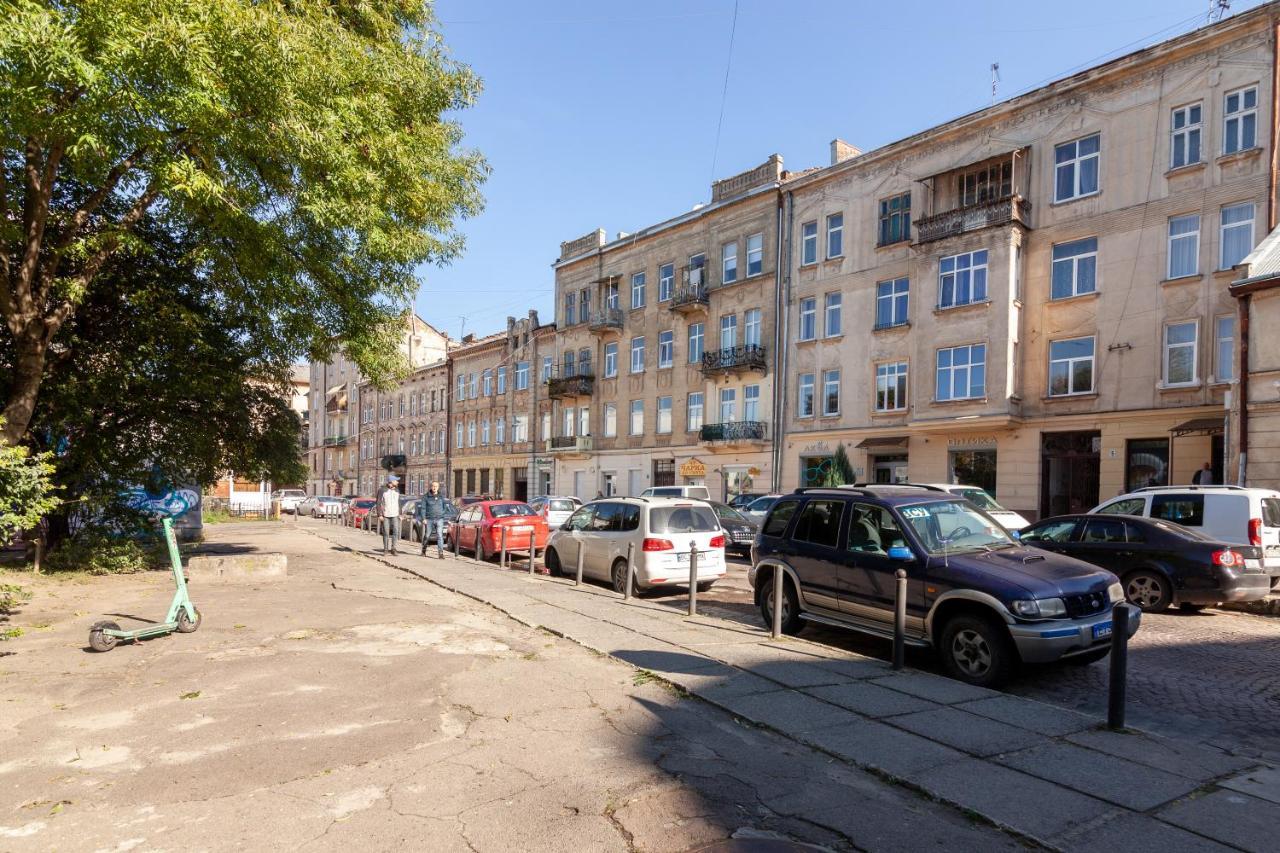 Avangard Saint Teodora III Apart Lemberg Exterior foto